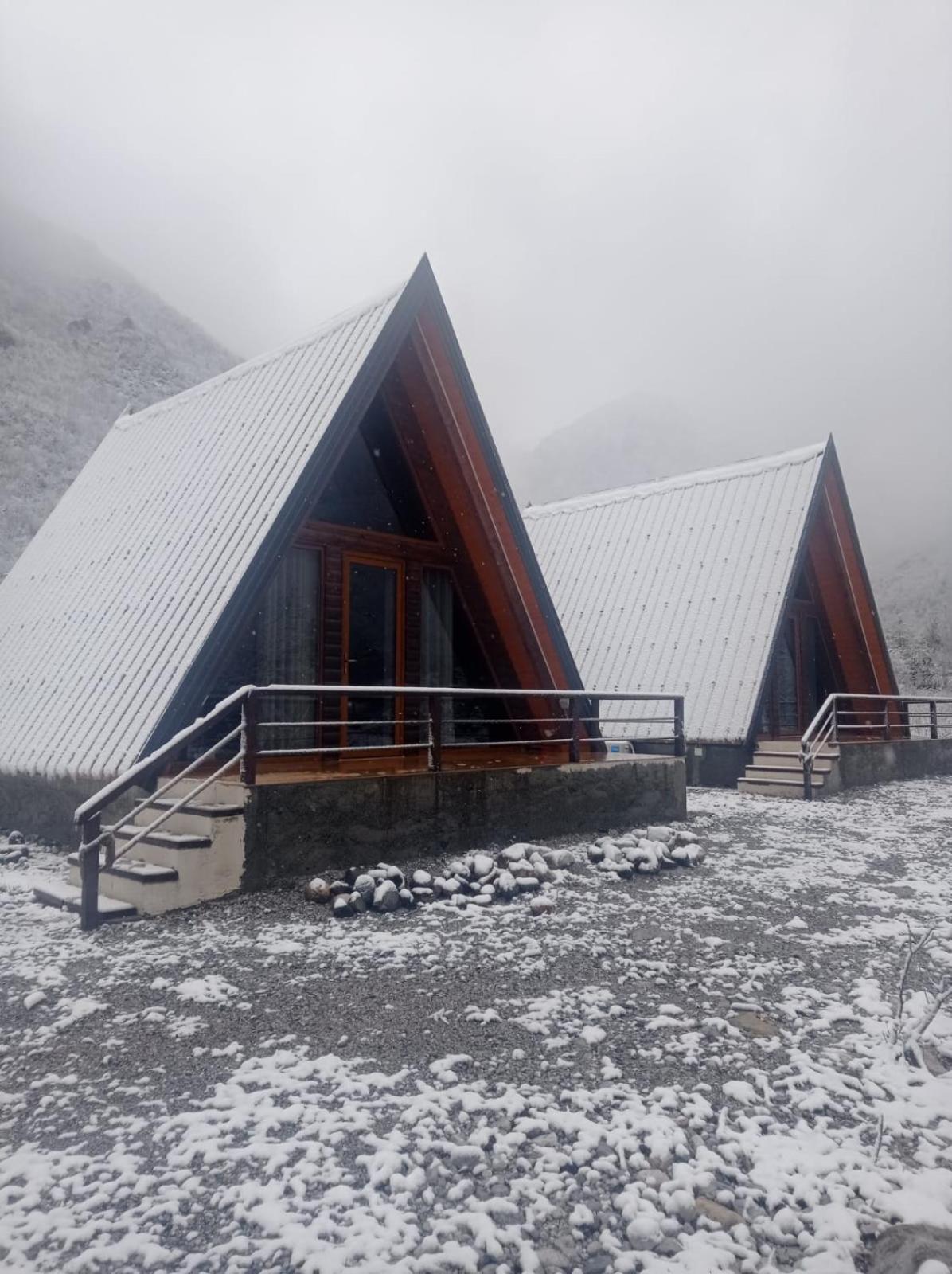 Bungaja Chalets Shkodra Exterior foto